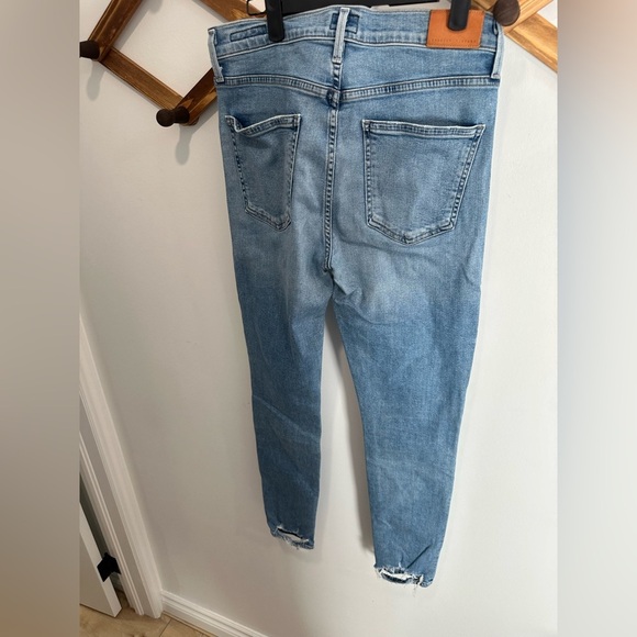 LIKE NEW- CITIZENS OF HUMANITY ROCKET HIGHRISE SKINNY JEAN- size 29 - Picture 10 of 12